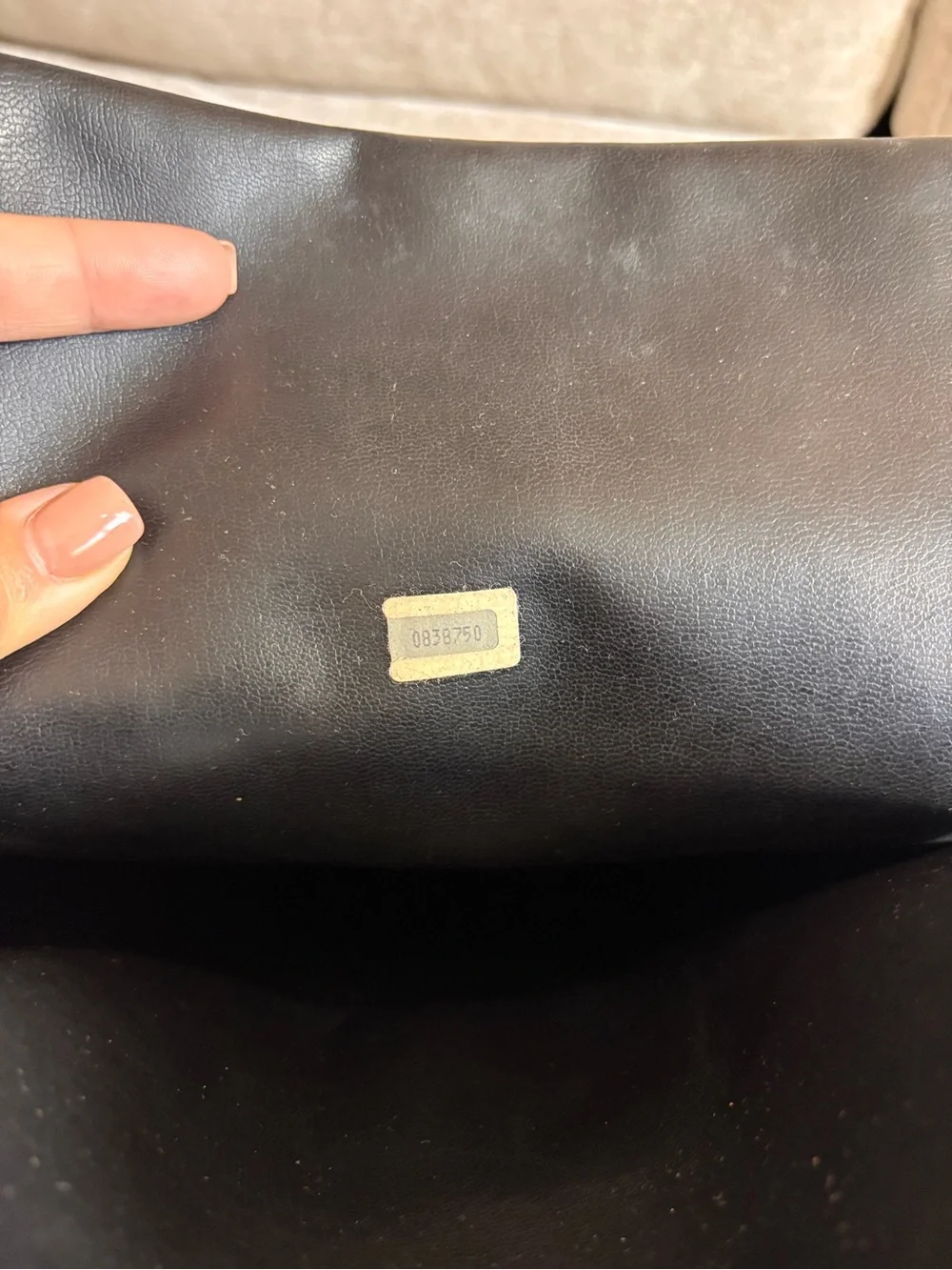CHANEL perfect weekday